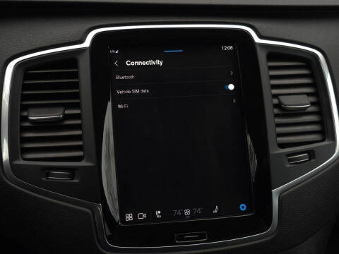 2024 Volvo XC90 B5 Core Bright Theme