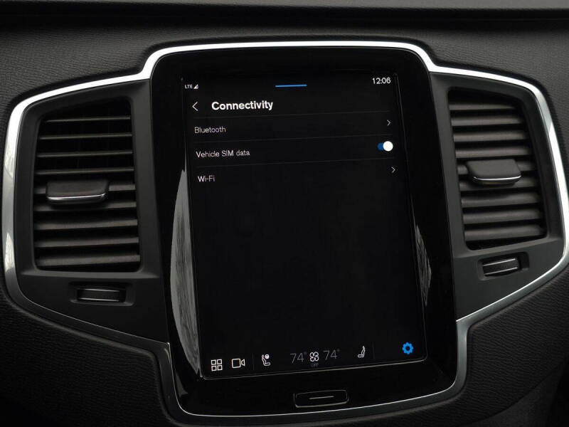 2024 Volvo XC90 B5 Core Bright Theme