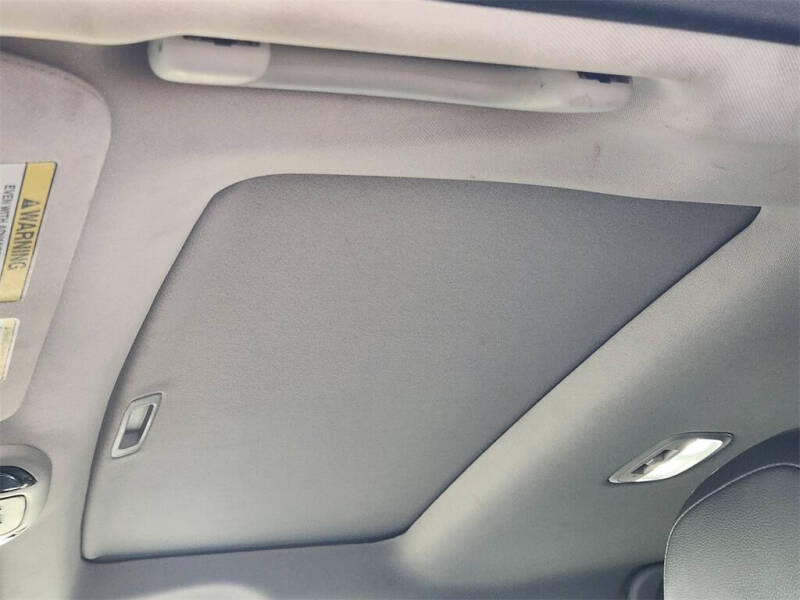 2023 Subaru Outback Touring