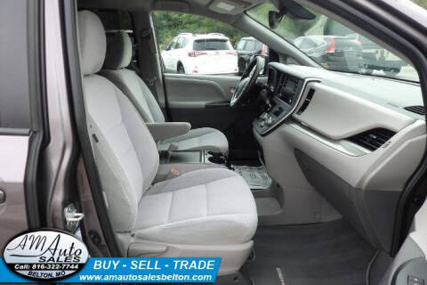 2020 Toyota Sienna LE 7-Passenger