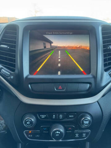 2018 Jeep Cherokee Latitude Plus