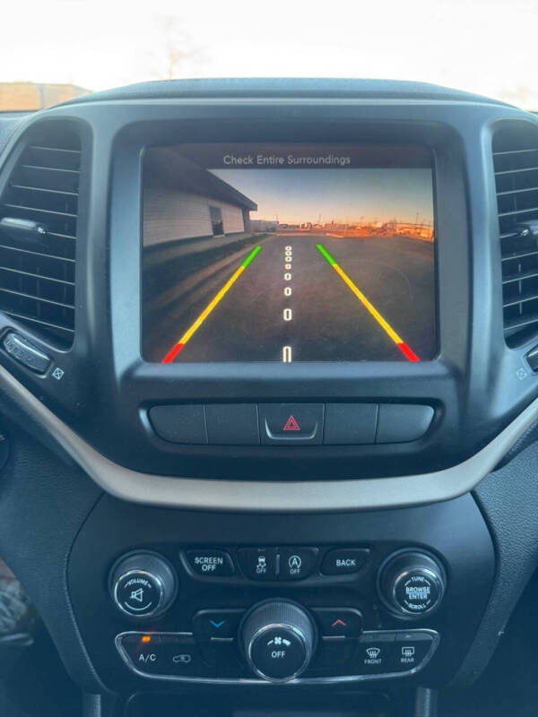 2018 Jeep Cherokee Latitude Plus