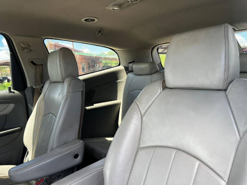 2013 Chevrolet Traverse LTZ