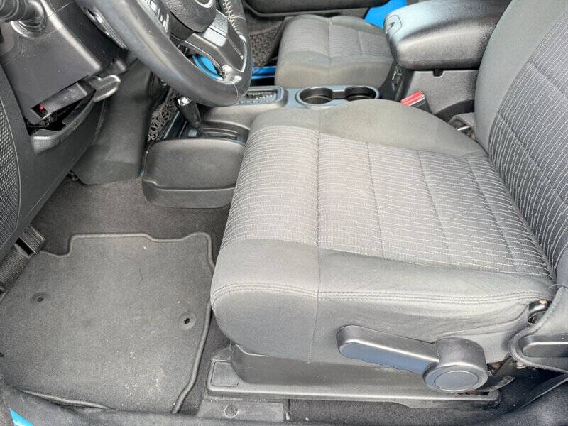 2011 Jeep Wrangler Sahara