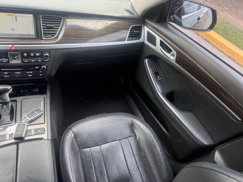 2018 Genesis G80 3.8