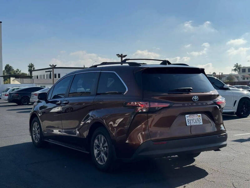 2021 Toyota Sienna