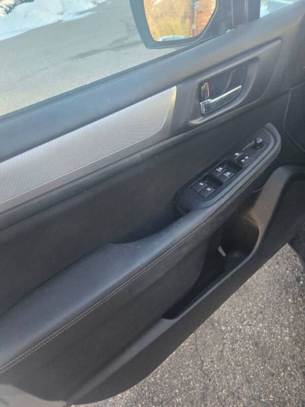 2017 Subaru Outback 2.5i Premium