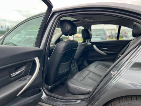 2014 BMW 3 Series 320i xDrive