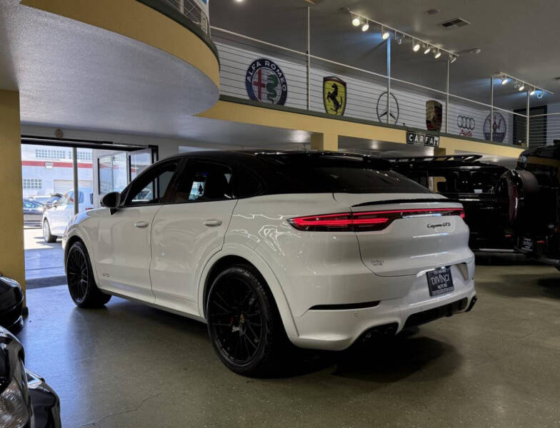 2021 Porsche Cayenne GTS Coupe