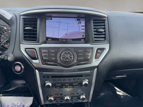 2017 Nissan Pathfinder