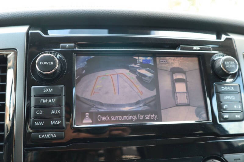 2016 Nissan Titan XD SL