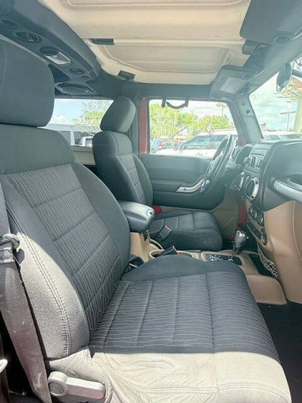 2012 Jeep Wrangler Sahara