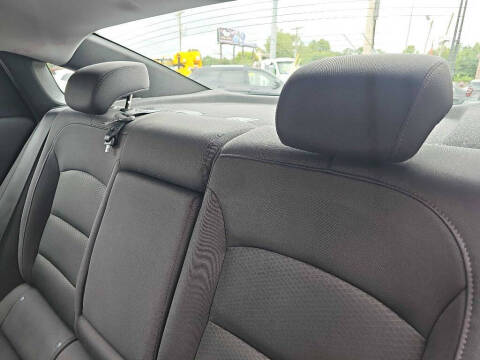 2017 Chevrolet Malibu LT