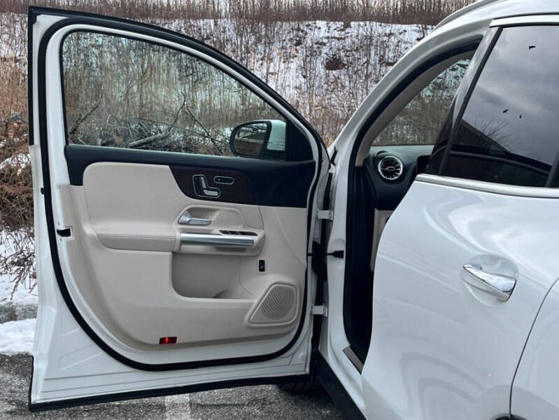 2021 Mercedes-Benz GLA GLA 250 4MATIC