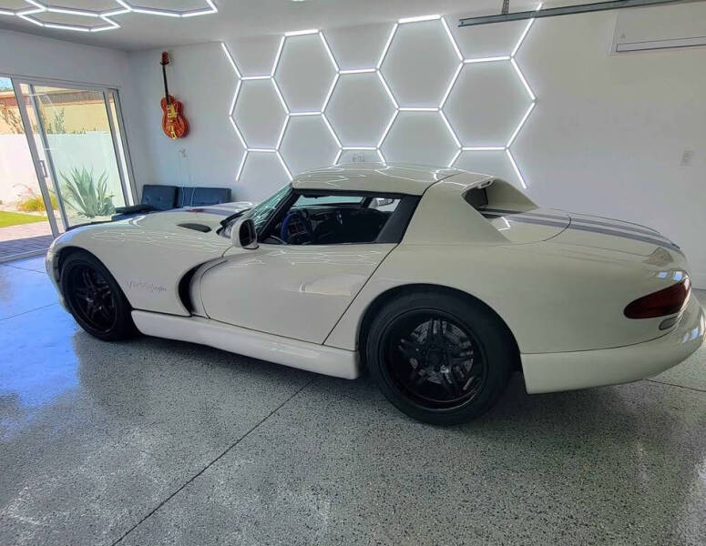 2006 Dodge Viper SRT-10
