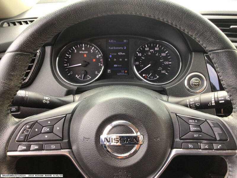 2018 Nissan Rogue SV