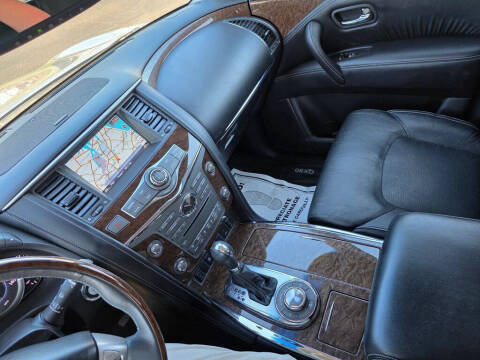 2016 Infiniti QX80