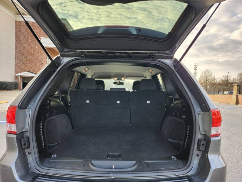 2012 Jeep Grand Cherokee Laredo