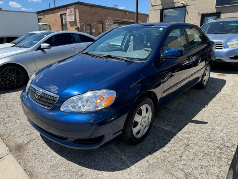 2005 Toyota Corolla for sale at AUTOSAVIN in Villa Park IL