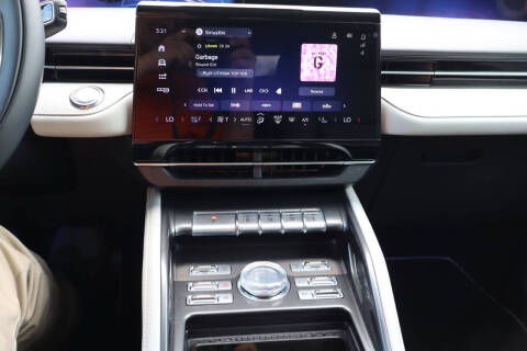 2024 Lincoln Nautilus Hybrid Premiere