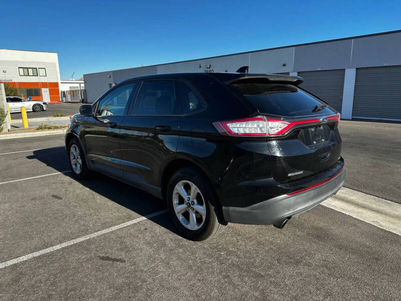 2018 Ford Edge SE