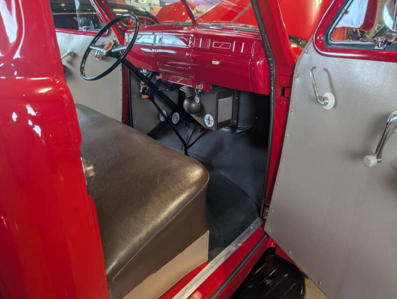 1946 Studebaker 3 Window