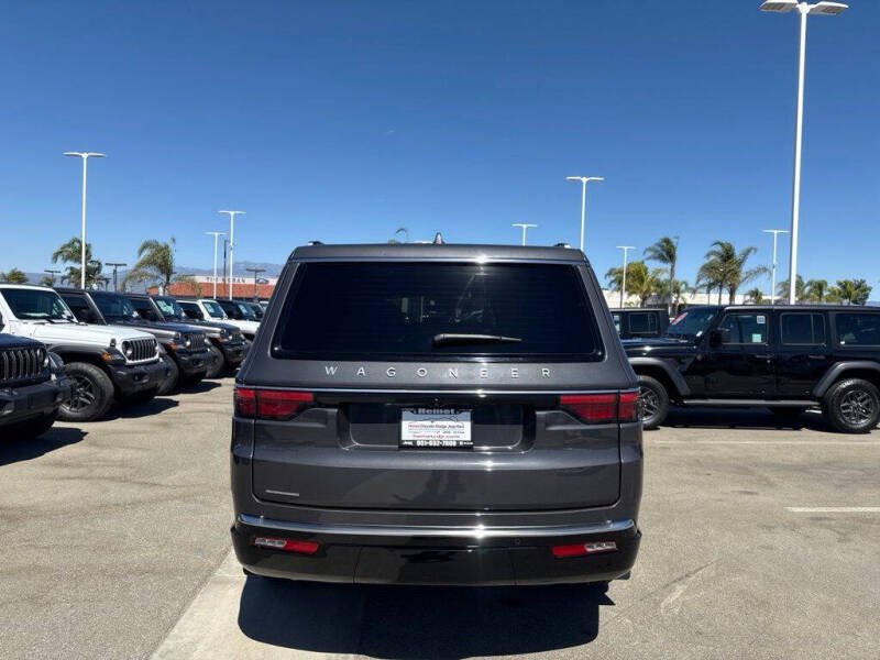 2023 Jeep Wagoneer