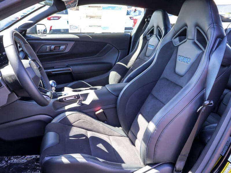 2026 Ford Mustang Dark Horse
