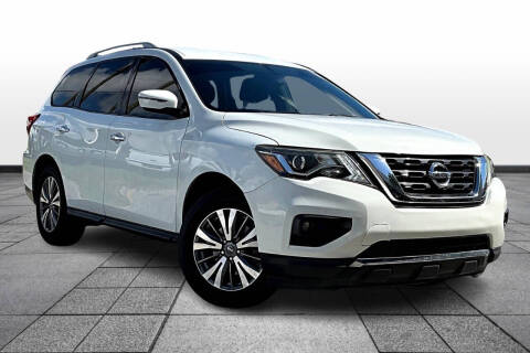 2018 Nissan Pathfinder SV
