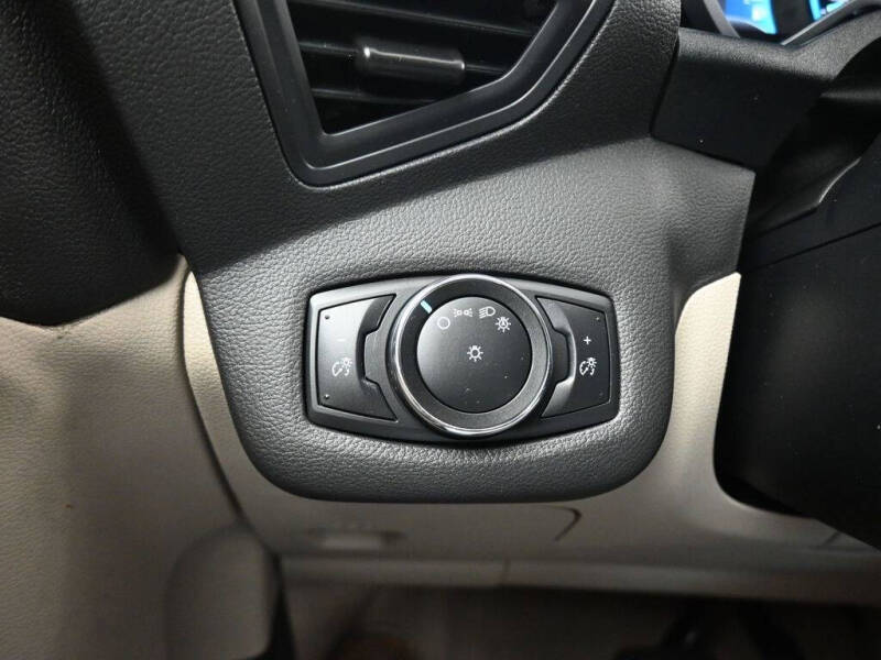 2014 Ford C-MAX Hybrid SE