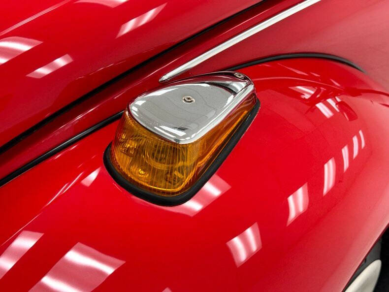 1972 Volkswagen Super Beetle