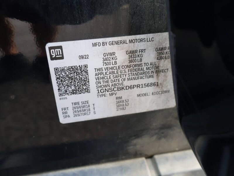 2023 Chevrolet Suburban LS
