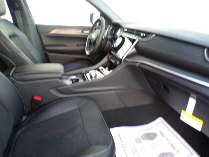 2025 Jeep Grand Cherokee L