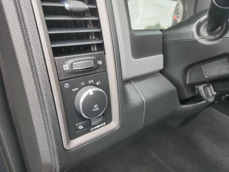 2017 RAM 1500 Express