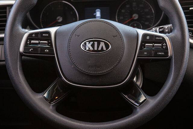 2019 Kia Sorento L