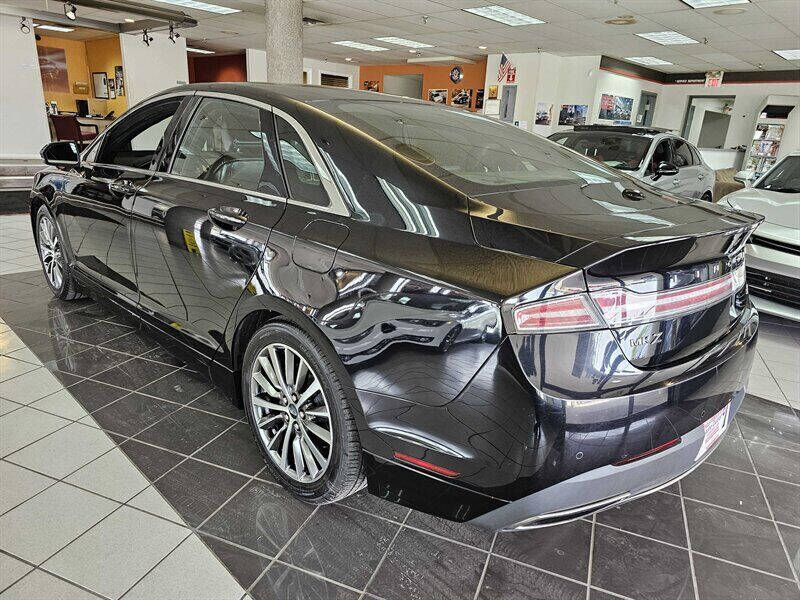2020 Lincoln MKZ Standard