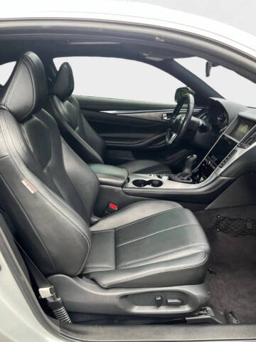 2018 Infiniti Q60