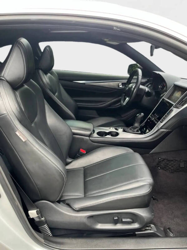 2018 Infiniti Q60