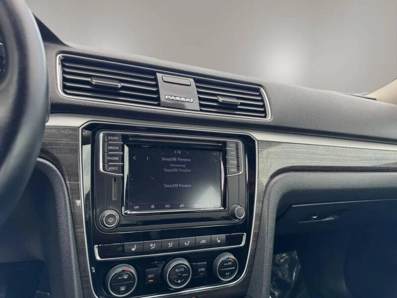 2018 Volkswagen Passat