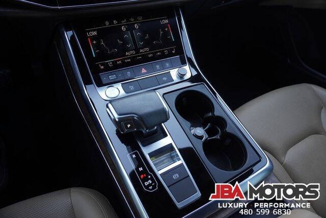 2020 Audi Q8 quattro Premium Plus 55 TFSI
