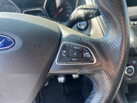 2017 Ford Focus RS