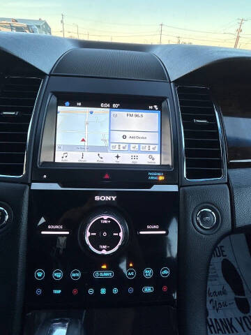 2017 Ford Taurus Limited