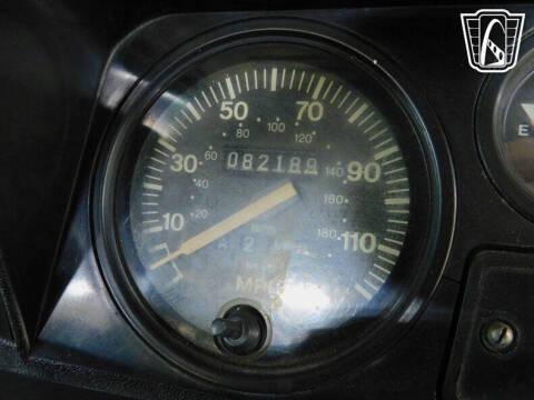 1986 Land Rover Defender