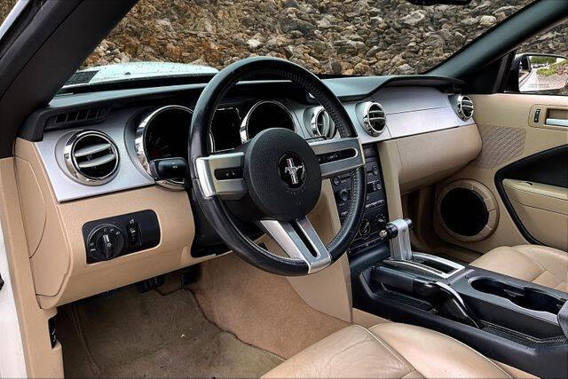 2007 Ford Mustang GT Deluxe