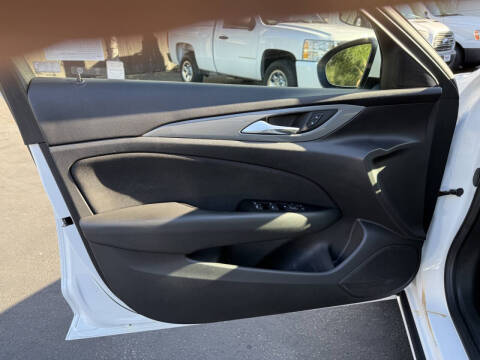 2018 Buick Regal Sportback Preferred