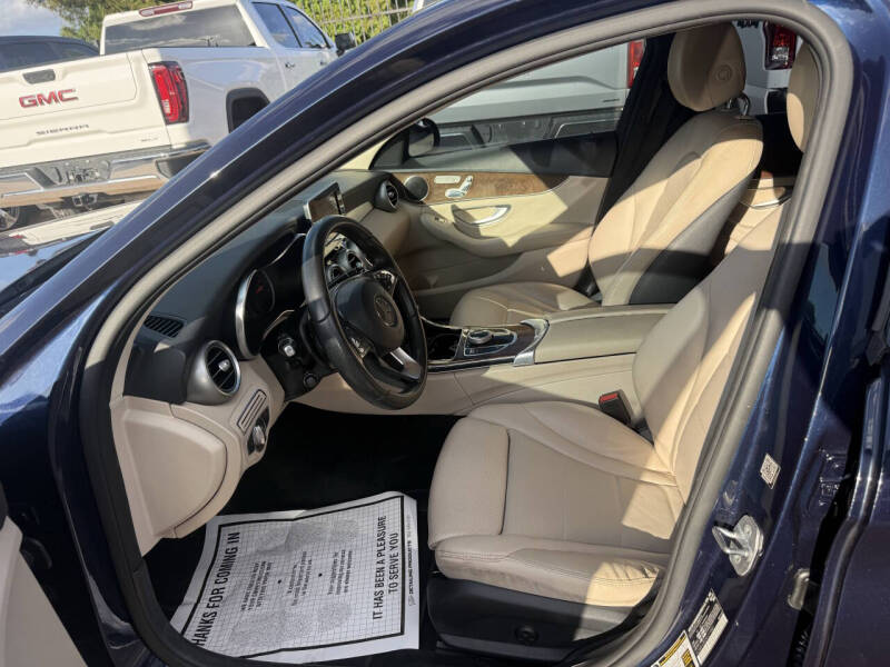 2017 Mercedes-Benz C-Class C 300