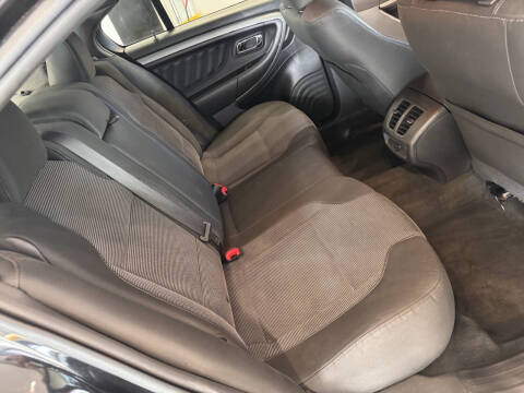 2014 Ford Taurus SEL