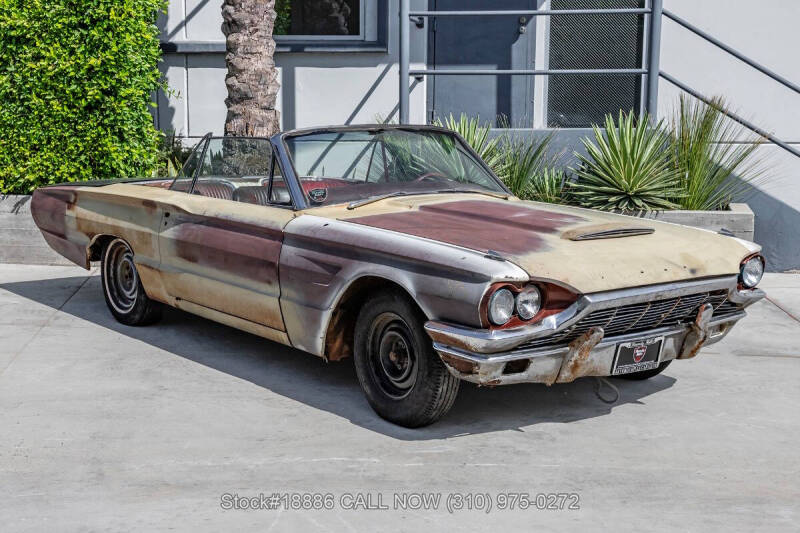 1965 Ford Thunderbird