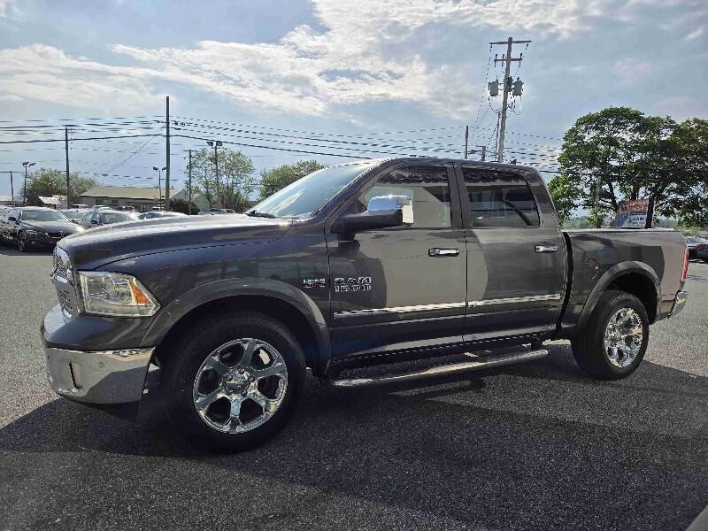 2017 RAM 1500 Laramie