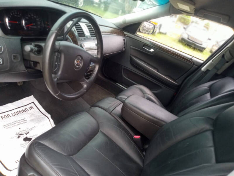 2010 Cadillac DTS Pro Funeral Coach